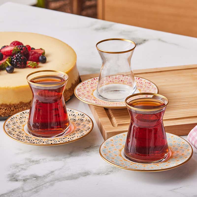 طقم كاسات شاي تركية